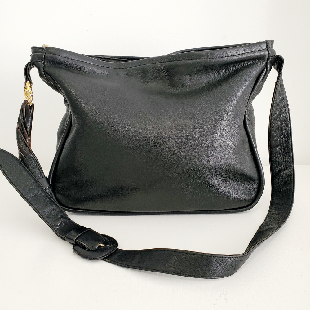 Black Italian Leather Shoulder Bag - Classic Women's Crossbody